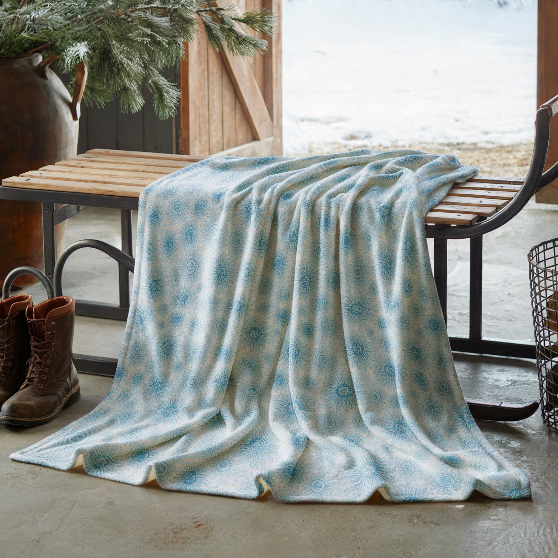Soft Blue Velveteen Microfiber Blanket Soft Throw - 1# - Elena Rise Design